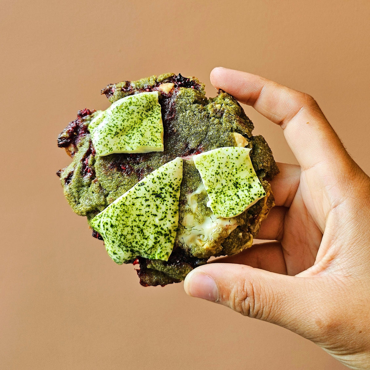 Matcha, Raspberry & White chocolate cookie